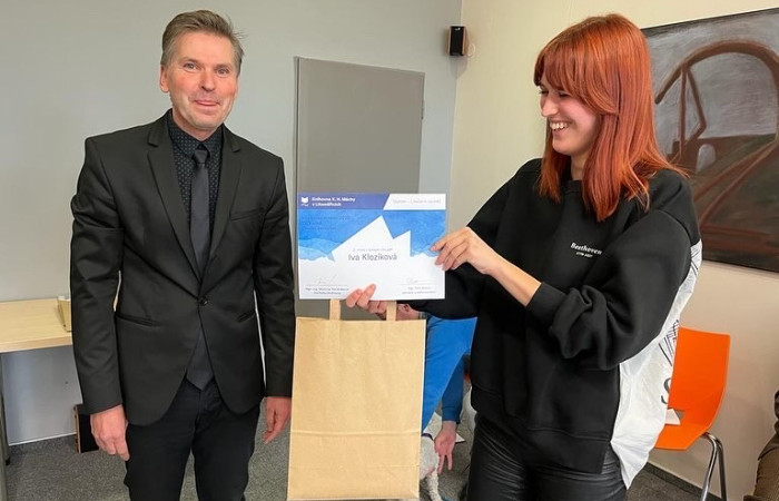 5D5A9782-EE85-4975-93C5-C329C2BA846B