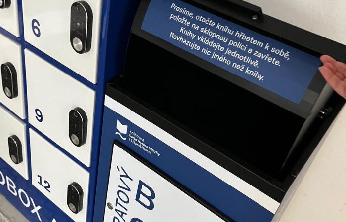 69796559-2145-4678-8b40-00c8f14c1e85