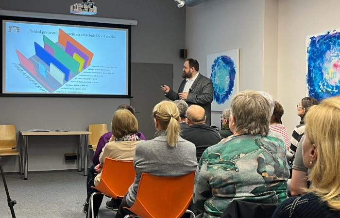 82d133cb-a5bf-4443-8815-77e3eb954818