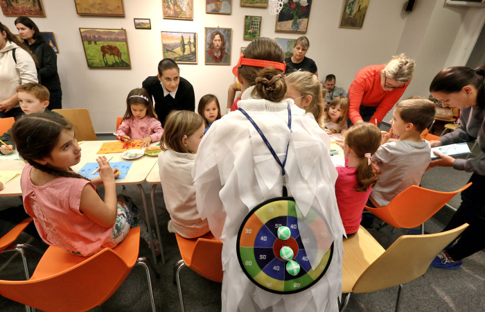 5_-_SvMartin__s_knihovnou_2024