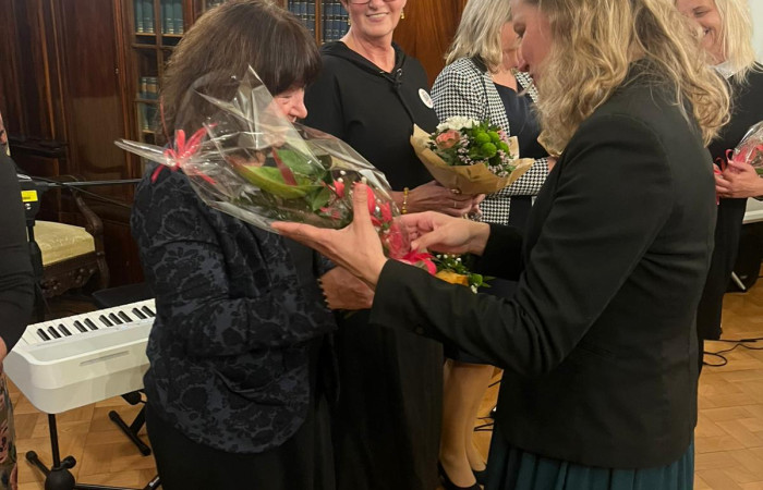 6278308b-b2e4-47c1-a4f1-3dbfd8d50502