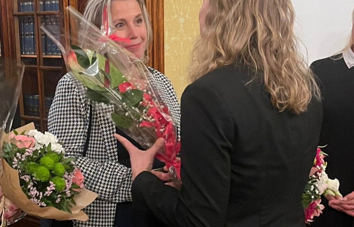 3278E7F2-2362-42F6-A7BE-B1A062B1606B