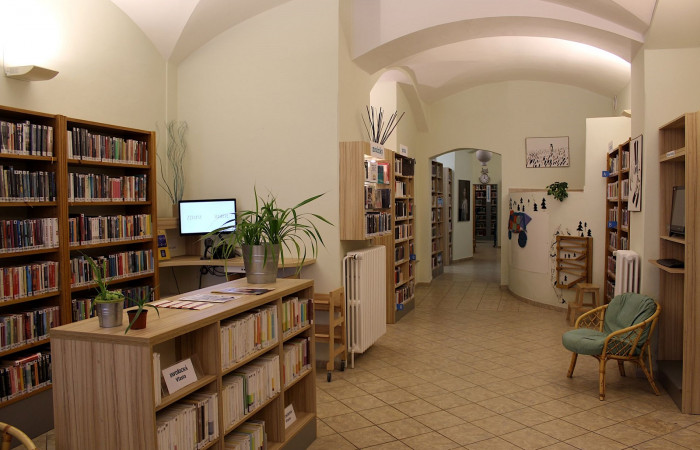 oddeleni-beletrie-02