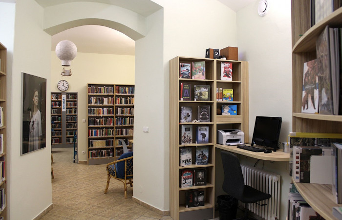 oddeleni-beletrie-03